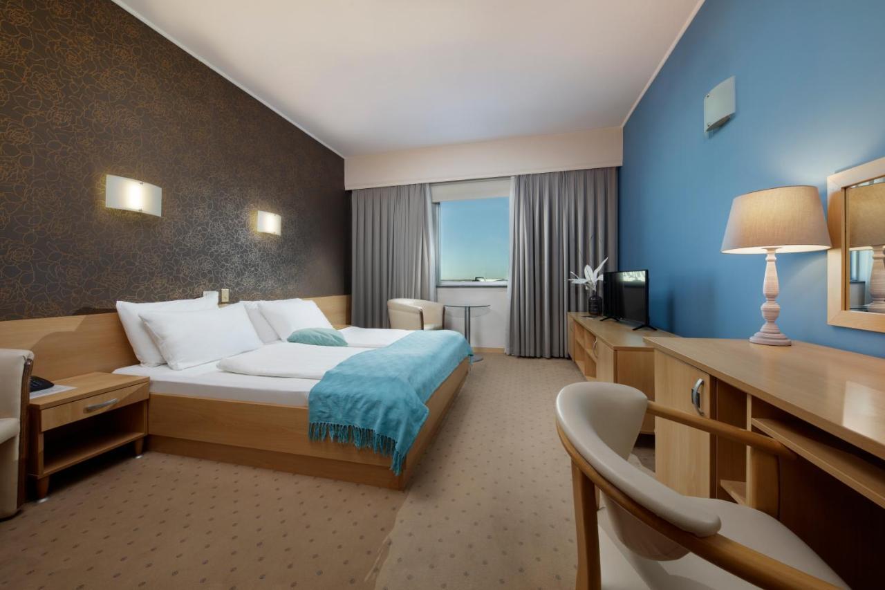 Hotel Zovko Zagreb Sesvete Bagian luar foto