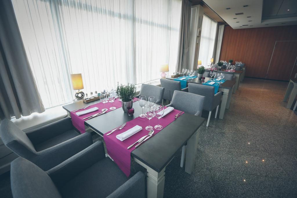 Hotel Zovko Zagreb Sesvete Bagian luar foto